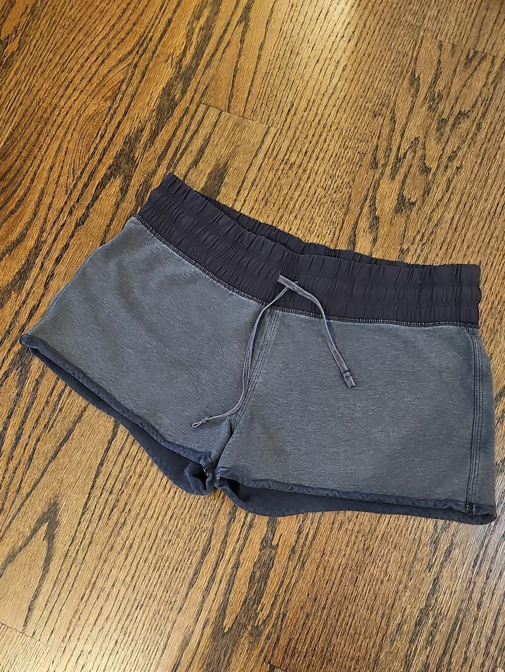 lululemon athletica Blissed Out Shorts With Textured  Elastic-Waist